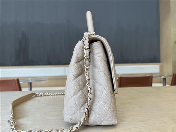 2026127214133712 800